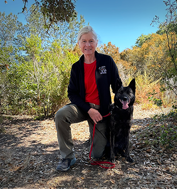 Anne Marie Cullen and "Reilly", certified HRD