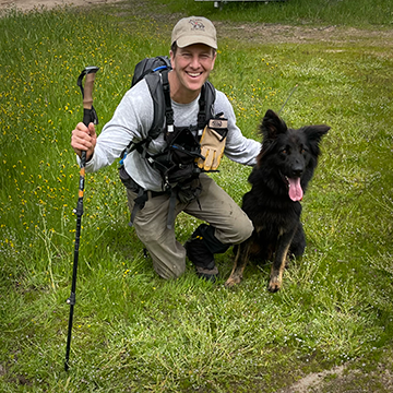 Gideon Bernstein and "Bruce", certified air scent and large source cadaver