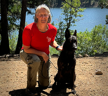 Donna Sanford and "Halo", certified land and water HRD